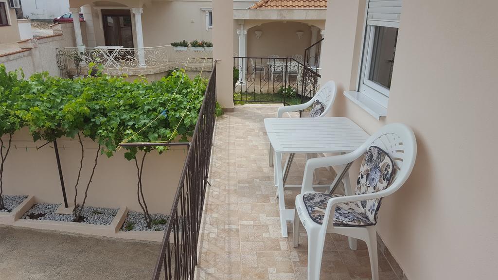 Apartments Diva Добра Вода Екстер'єр фото